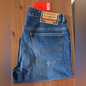 Diesel Men’s Blue Denim Shorts (brand new)